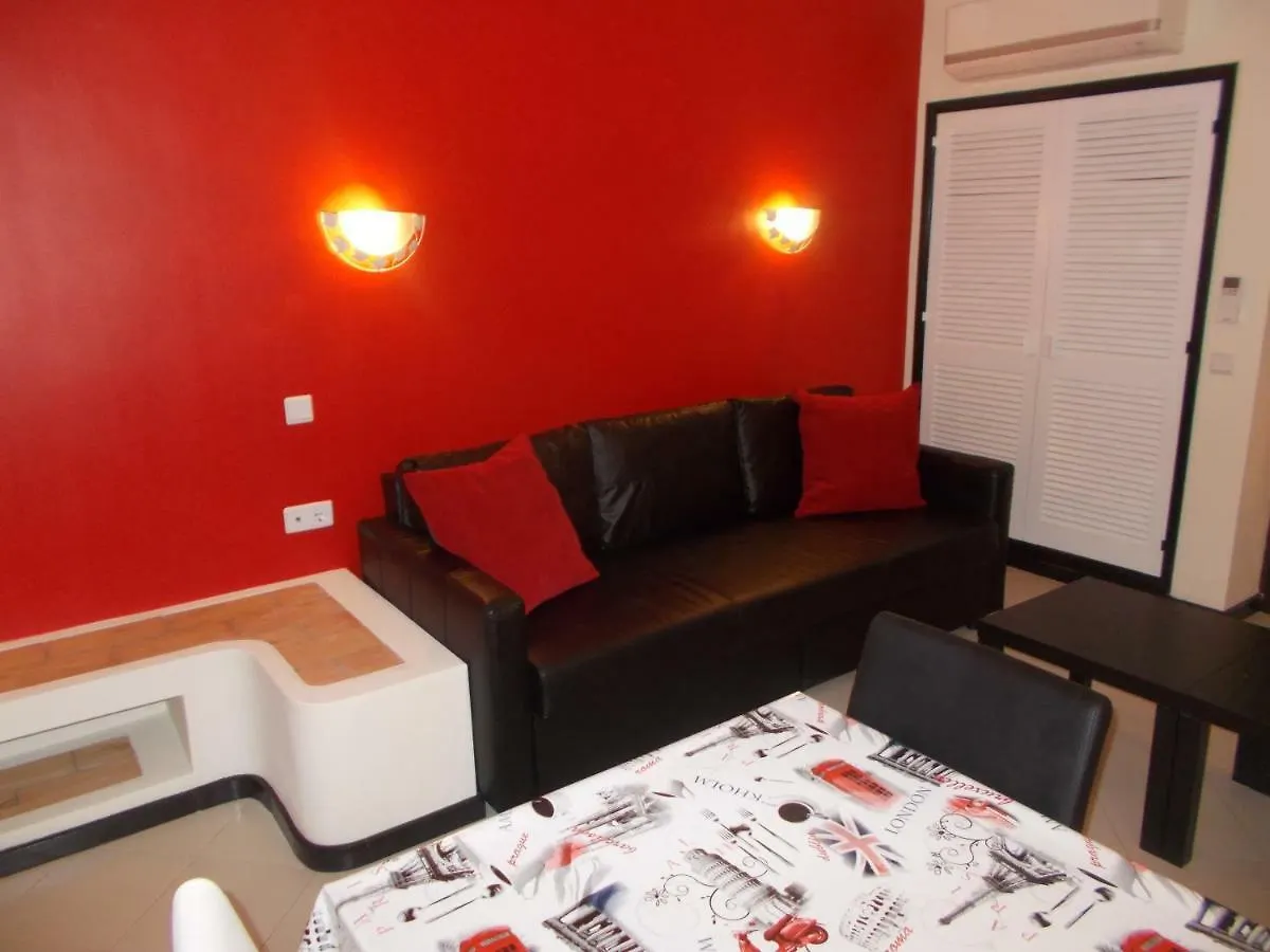 Bellavista Apartments البوفيرا 0*,  البرتغال